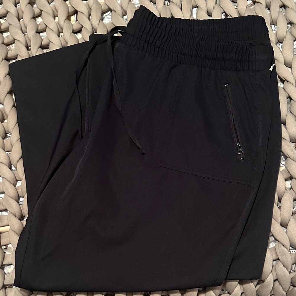 Magellan Outdoors Black Joggers